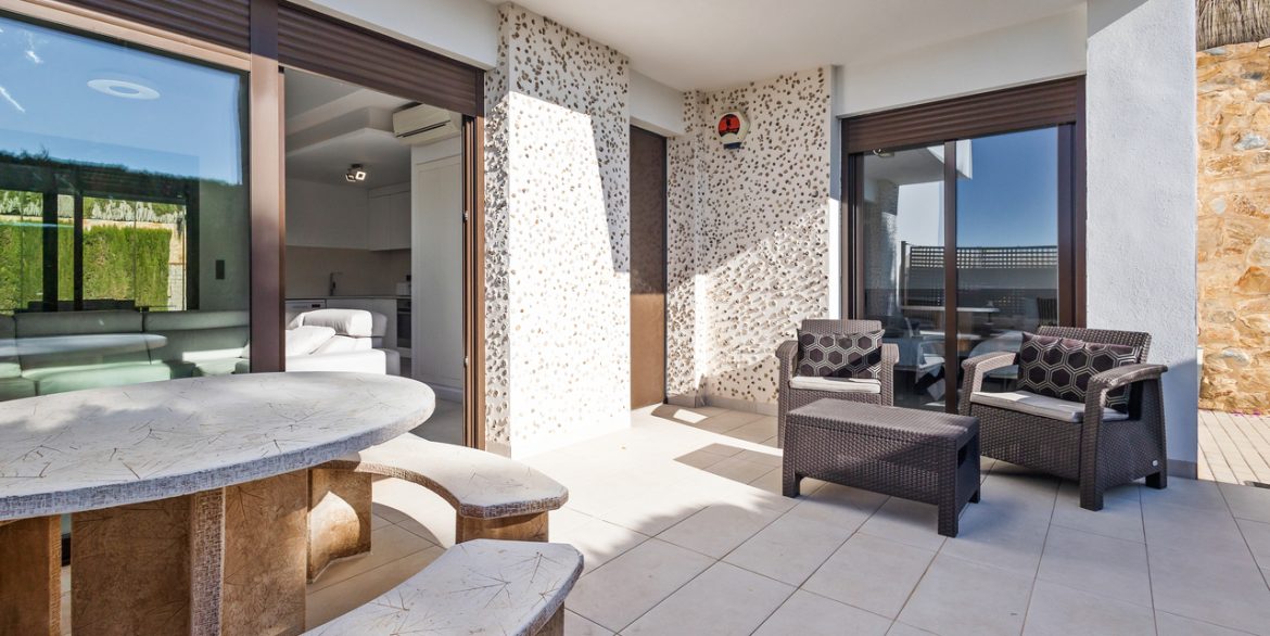 158872-villa-for-sale-in-algorfa-30880848-large