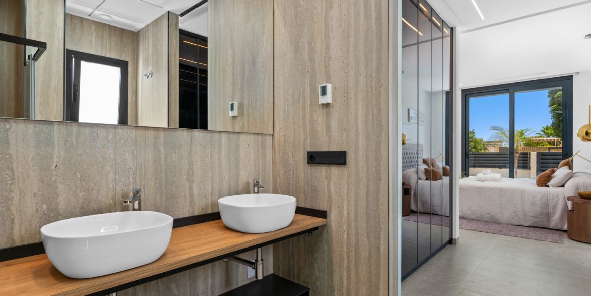 181521_67447d249c950