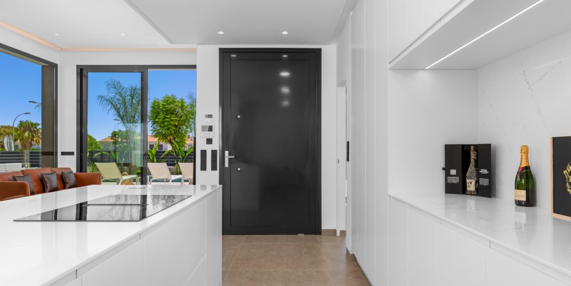 181531_67447d24394a5