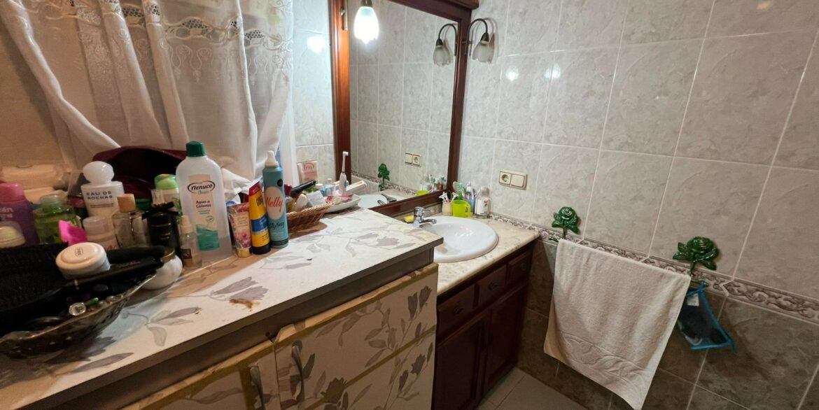 o_1hg8ppm9o1bop1dik15m93g12d2r