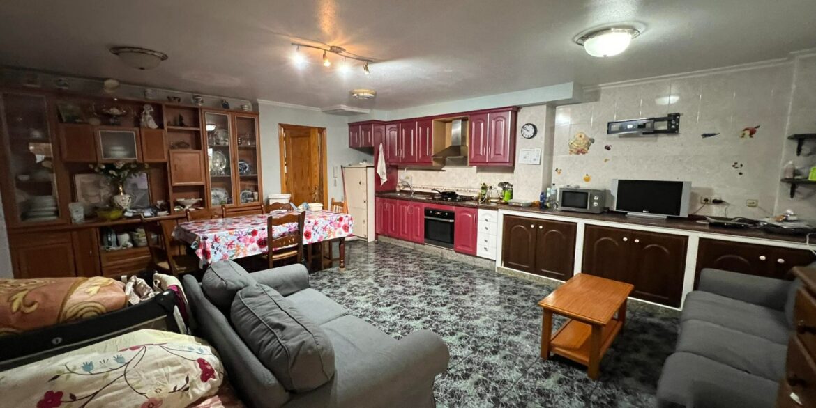 o_1hg8ppm9o1chteqn1ndd150c1bnj3p