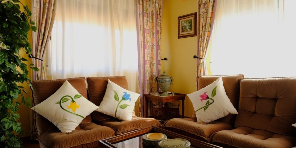 o_1hn08gn88fb4ae03vh115ss7e7a