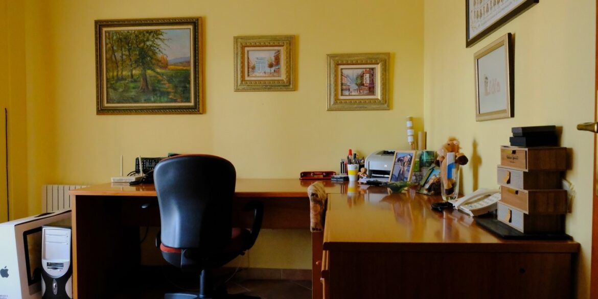 o_1hn08gn88vfmqa9102sj1c1bbp6q