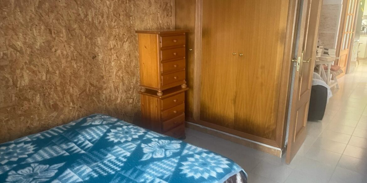 o_1hn5p5uto14bor1d1uq81le514et24