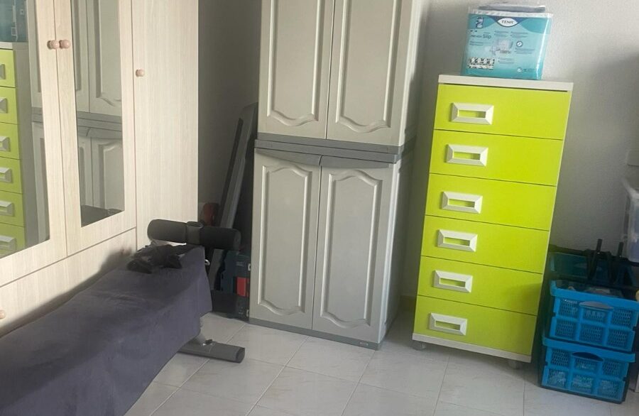 o_1hn5p5uto182d18dm1qakquc1v5f27