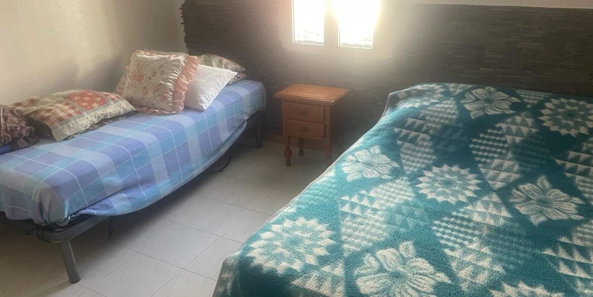 o_1hn5p5uto42h197d11d41f1s1dup25