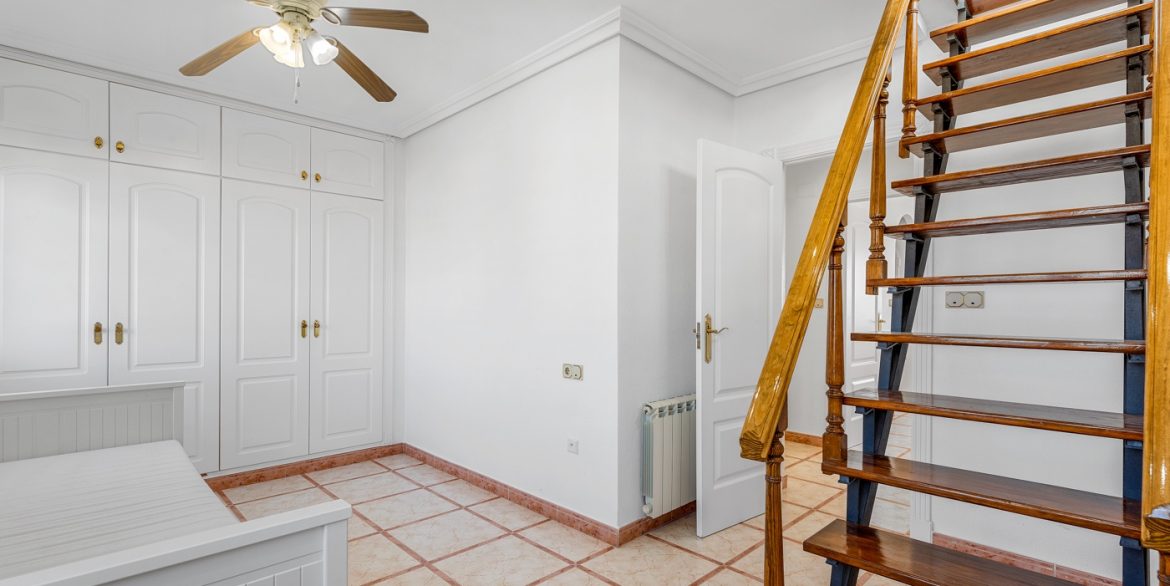 o_1ih31s7625mhp0dfq613ii18et5a