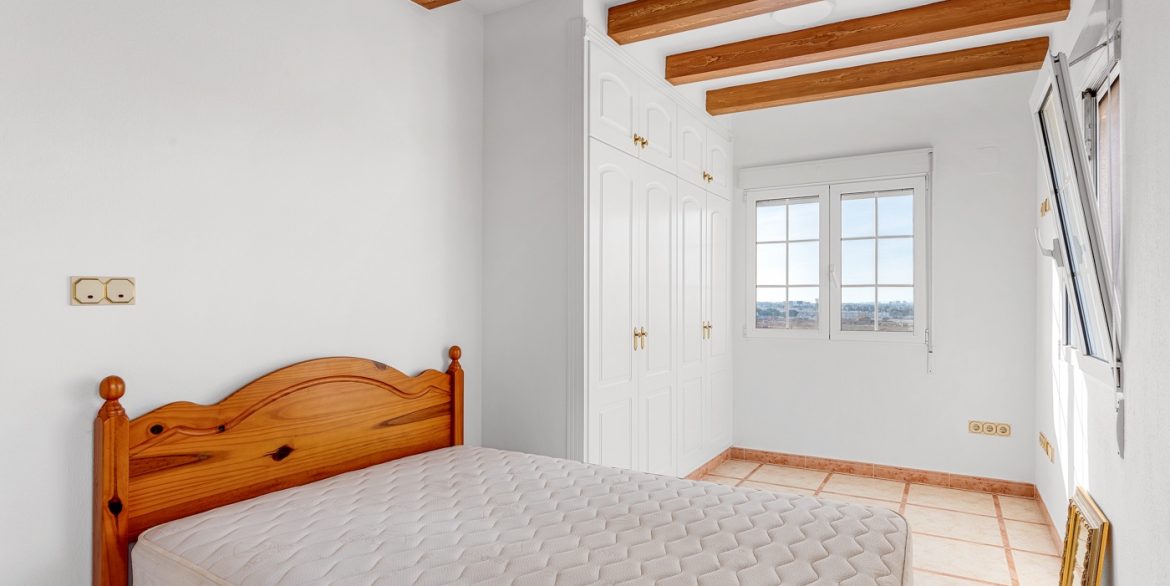 o_1ih31s7627b21kb7peu1t67vh85e