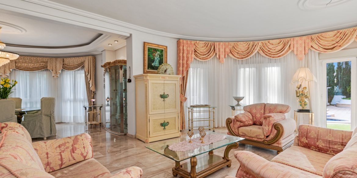 o_1ii9d40eg1emd4836jdrointv4j