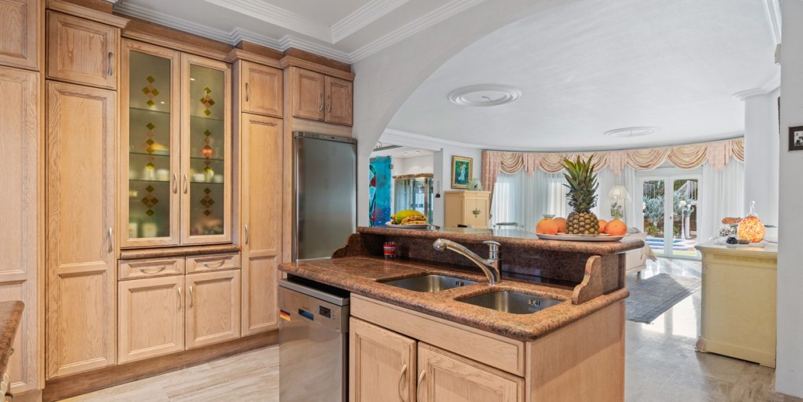 o_1ii9d40eggno1b581h6j16q91bll5h