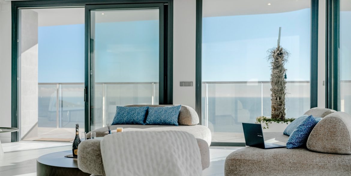 o_1iipmid89r3218vb1orsvpg4p