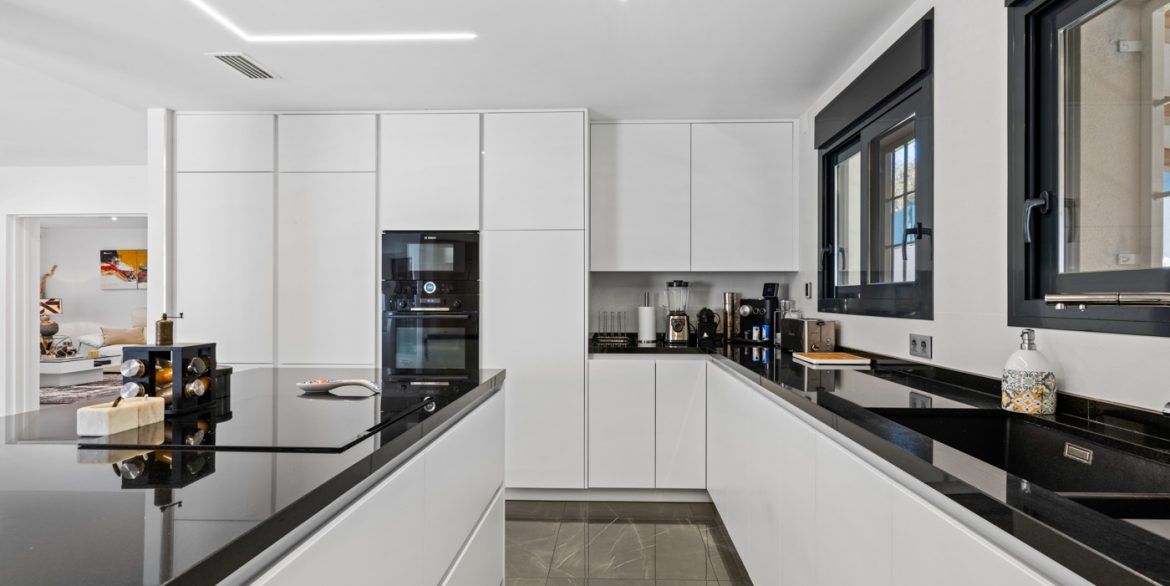 o_1ikd44upg1ct5ack1fn2bkf1jgh53