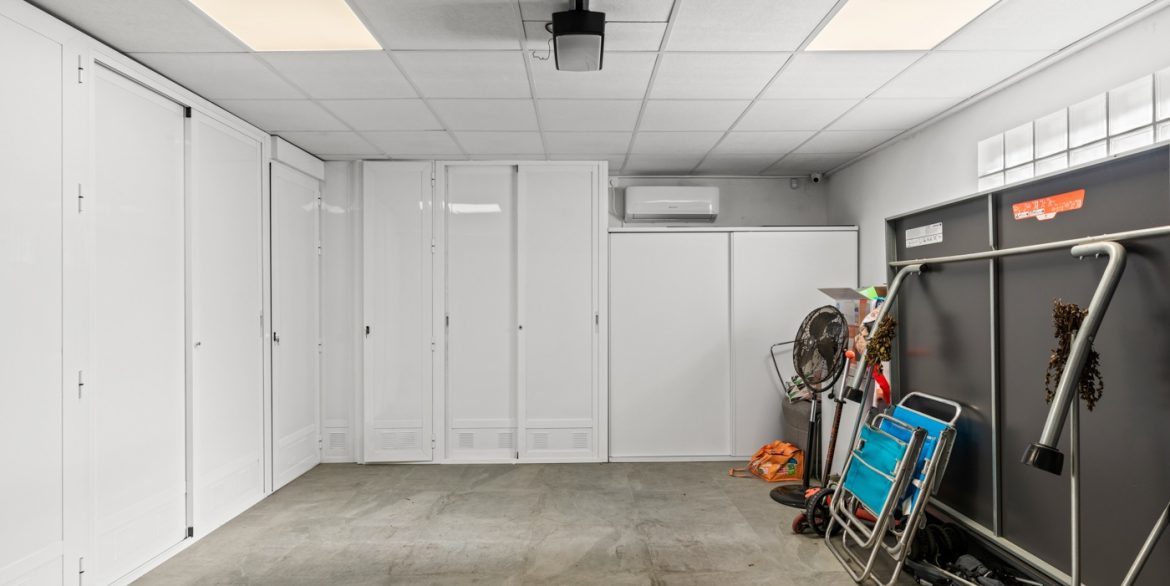 o_1ikd44upg1qv1hp0a3416hu3nl4k