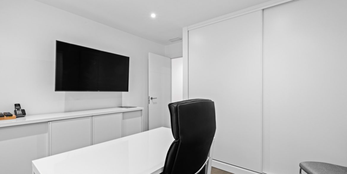 o_1ikd44upgank159f1l0apa2av34j