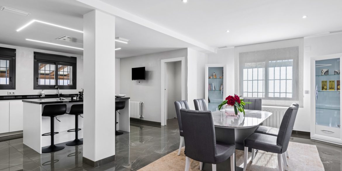 o_1ikd44upgm3f9jklc9ji6s6250