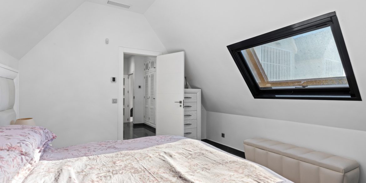 o_1ikd44upgmec1uo7175n90nbld4g