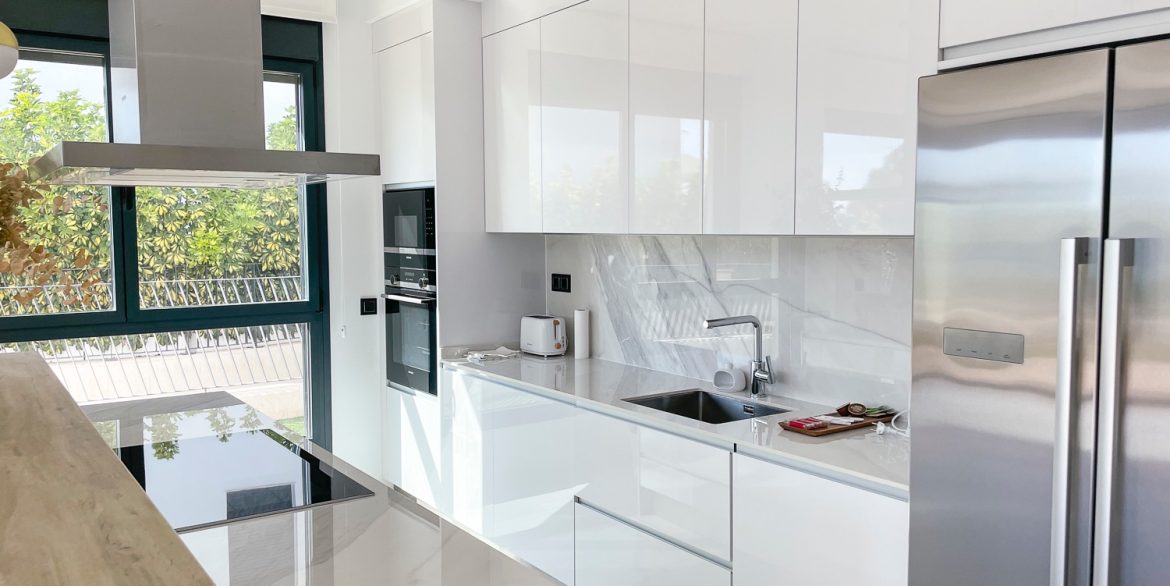 o_1ikid0ksj10o6tig1ug915ht6es2f