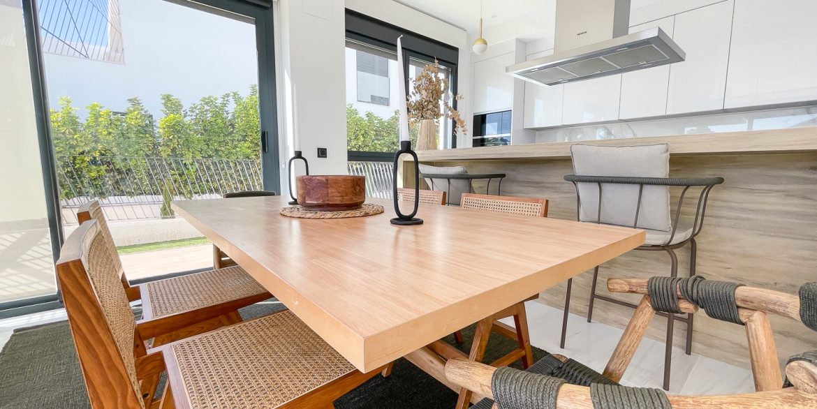 o_1ikid0ksj19poqf81chl1toi19nh2l