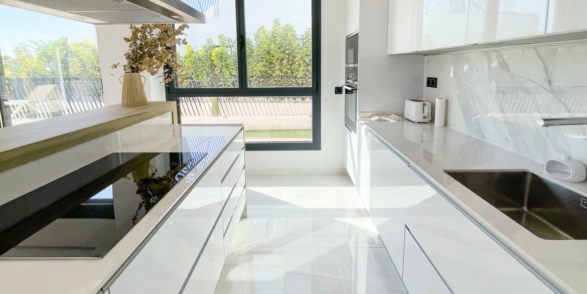 o_1ikid0ksj1k2crv2kj618hq9g02m