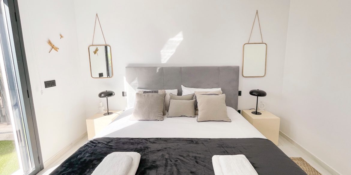 o_1ikid0ksjmrd1mdu1sa23jc1mdr32