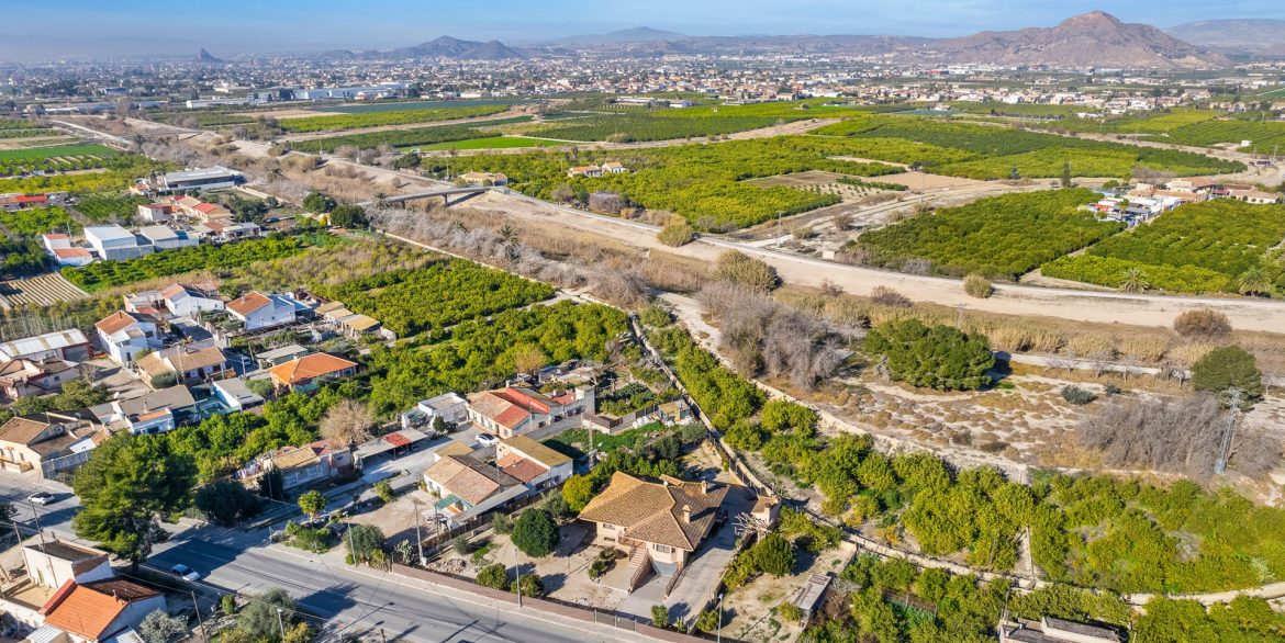 o_1ilvhg0pr13ifdub9gv17331vds4g