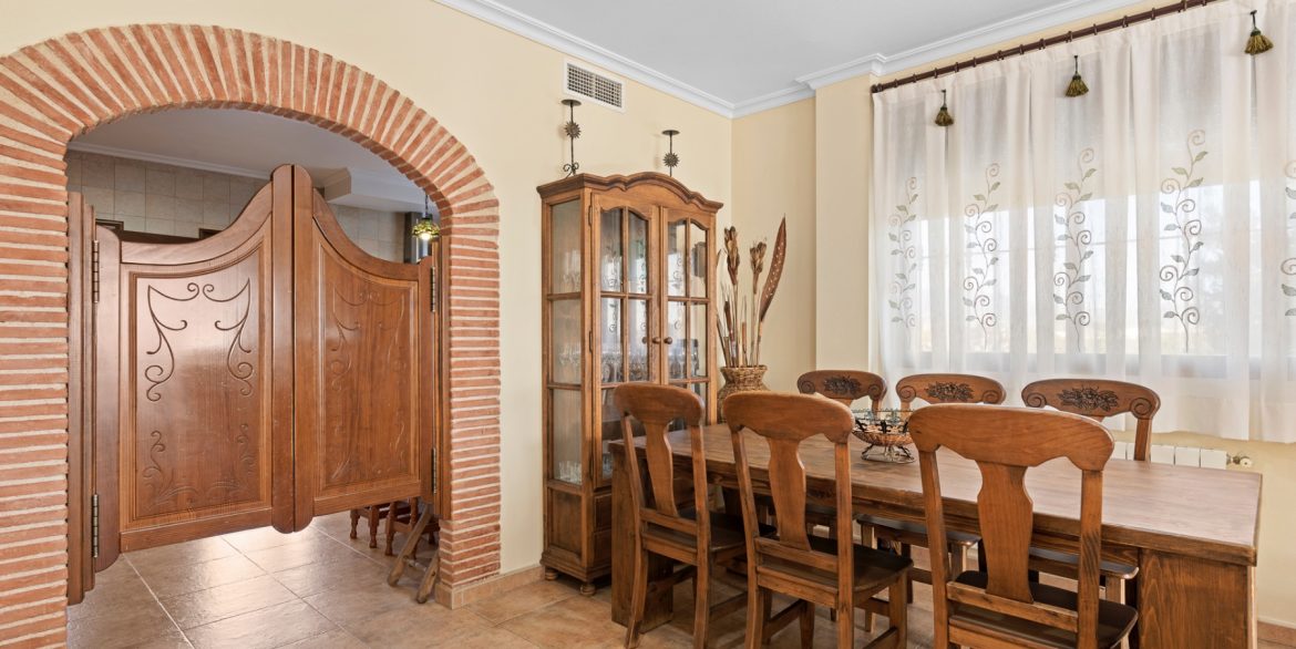 o_1ilvhg0pr1a0tp45djq1kej1ki539