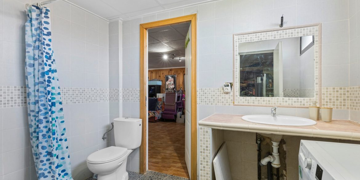 o_1ilvhg0pr1dhd2ioj11s2h1p4j40