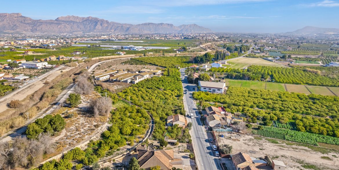 o_1ilvhg0pr6dk1kir4su1hv81pns4f