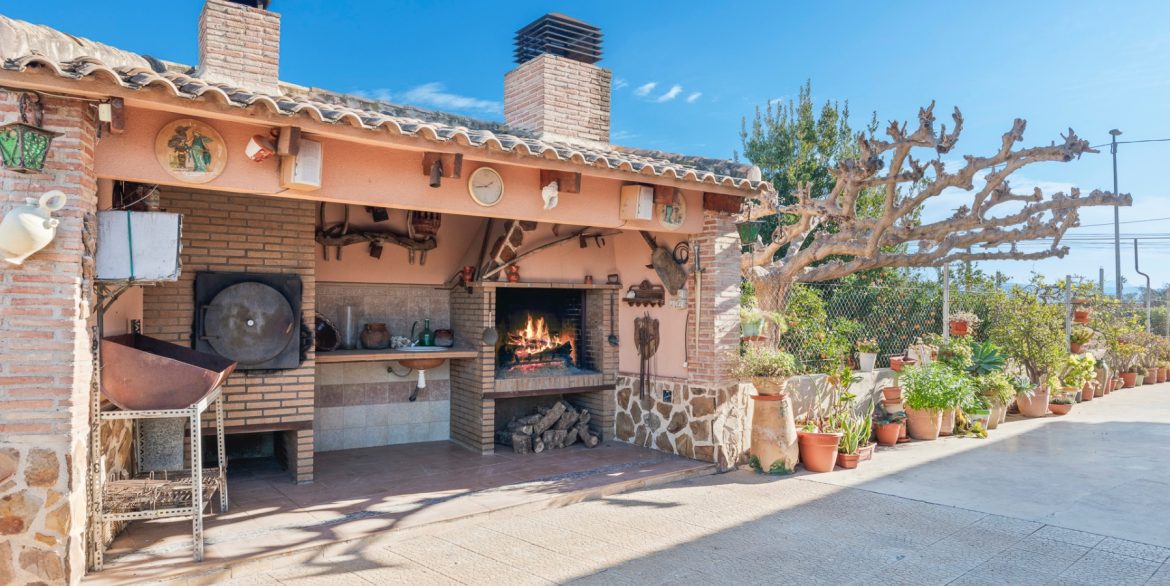 o_1ilvhg0prcs317ug17ukrc6gn444