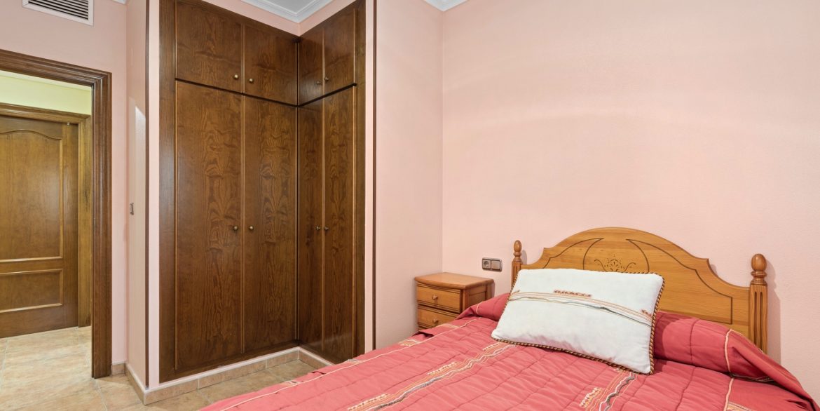 o_1ilvhg0prqdqkicsqo1jem1c053e