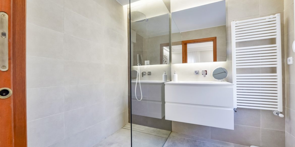 o_1imajdd6h8llf6o1kufnhm1esj6o