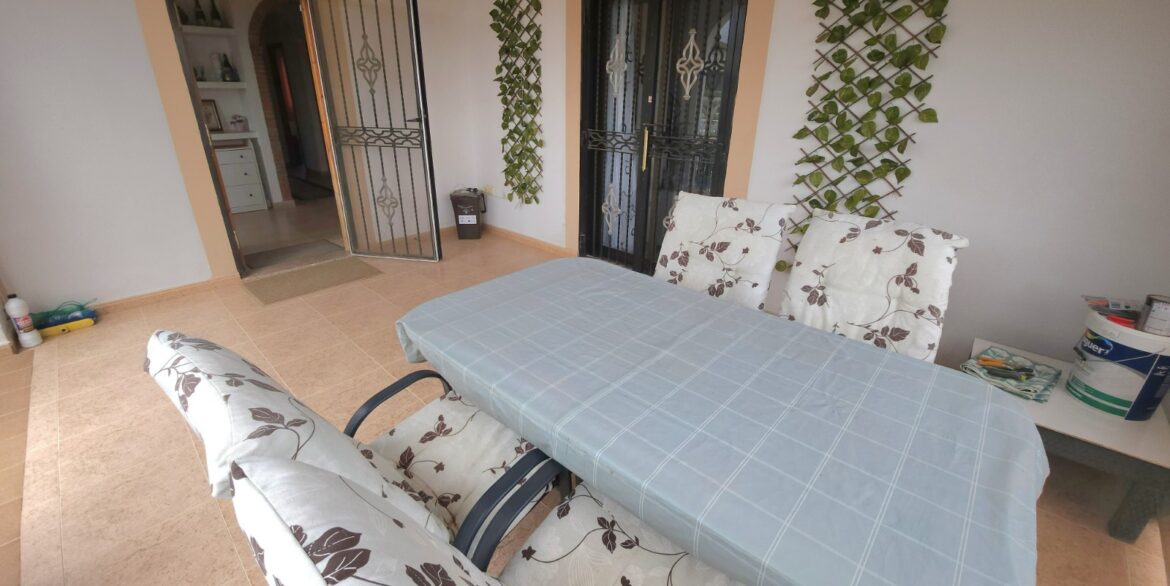 o_1intm74ksilktncgvjdaf18j53n