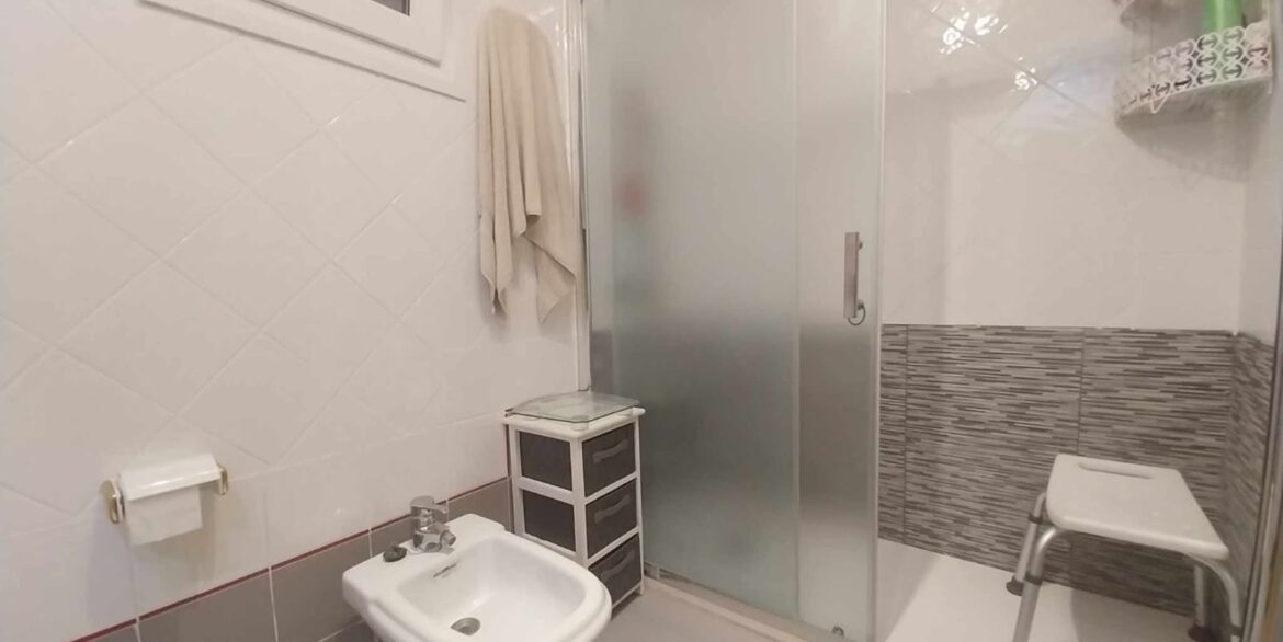 o_1ip1pdris5vskor14lm70815ga23