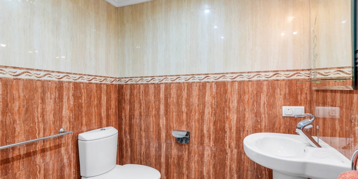 o_1ipsbd81ejur12s1qps64e1dbv5m