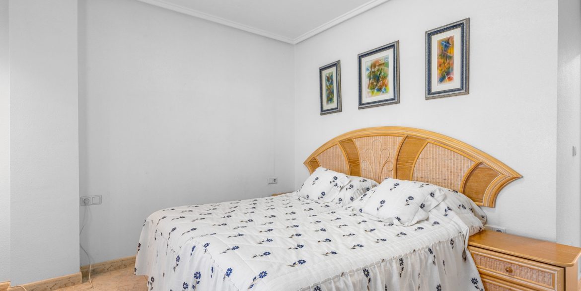 o_1ipsbd81ethf1cbo1ql71tno9734u