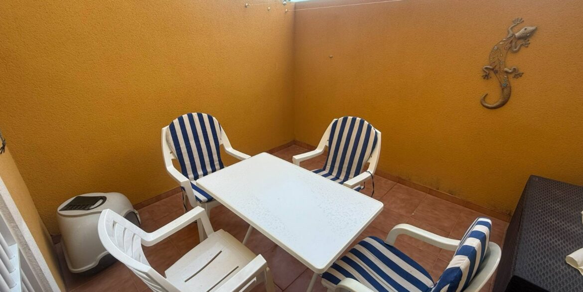 o_1iqimhsa41gth1p0110f5cpfcgn2i