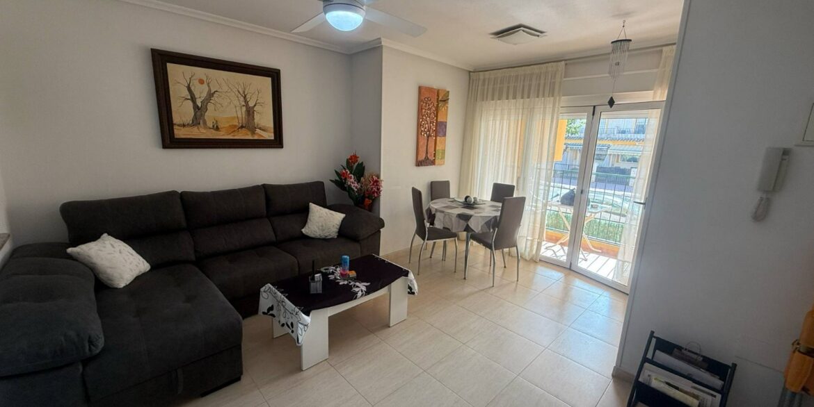 o_1iqimhsa41h251he11itvmak3pk2b