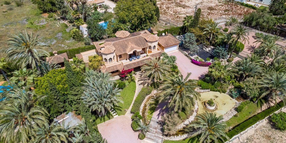 o_1iqiug879119b19kc1ioo12f8lmp78