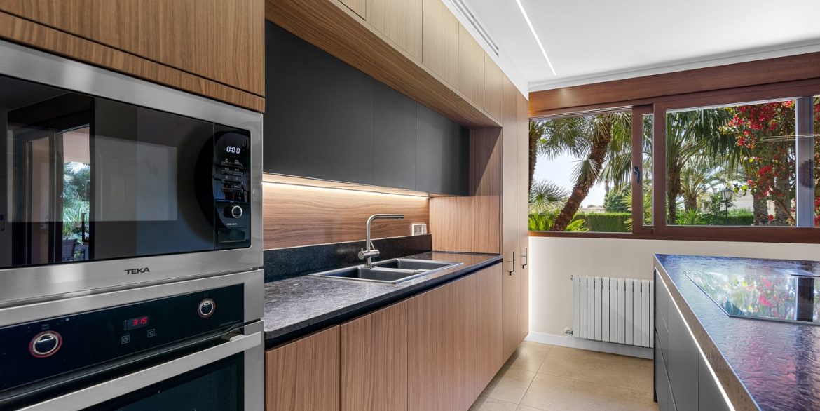 o_1iqiug8791hej1np91rbkhlm1g695u