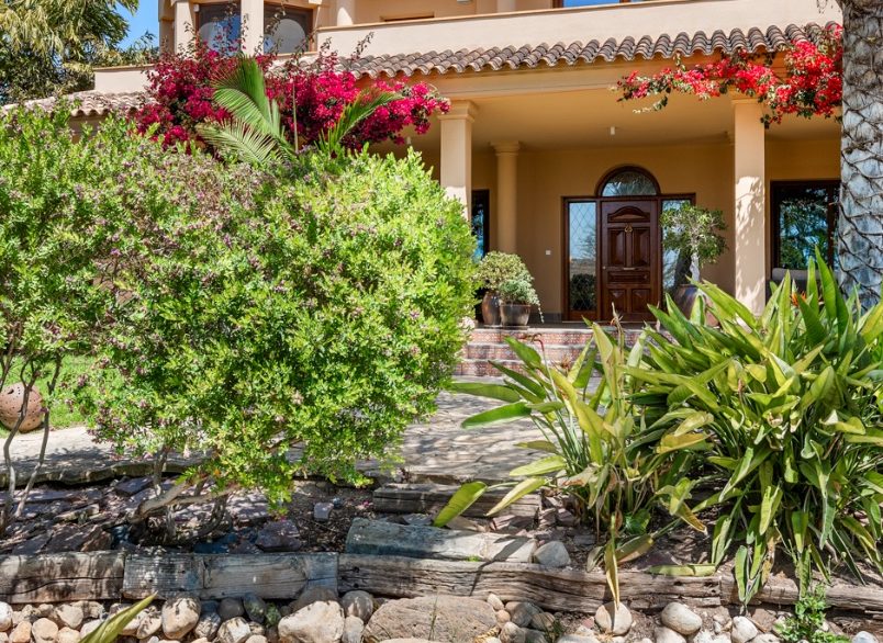 o_1iqiug87978516qd44k1lnm1dn857