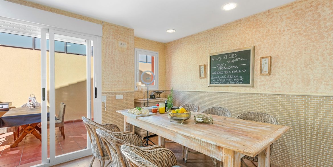 o_1irpuf55n135nlj33041nhqk6a30