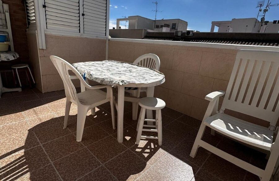 o_1iru4j3dtkhv1nunkg41c4g189i2d