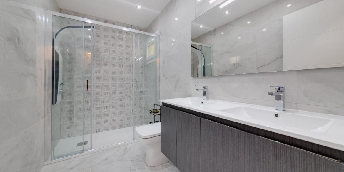 o_1iru73sf61k4uclq18o977qd8i2s