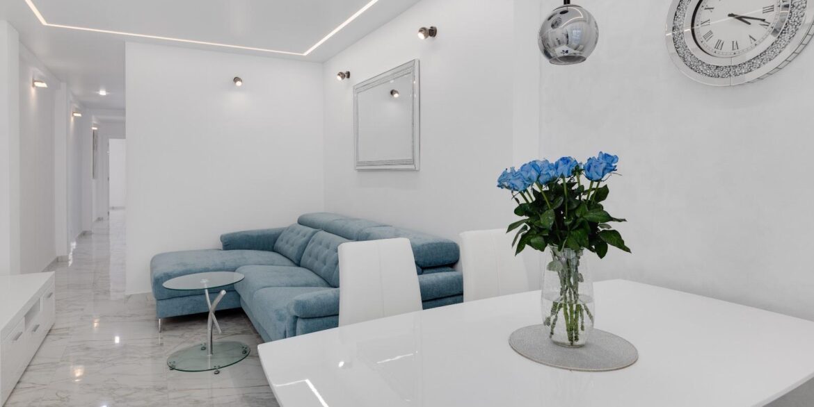 o_1iru73sf61r3frih1i061fck1thb2a