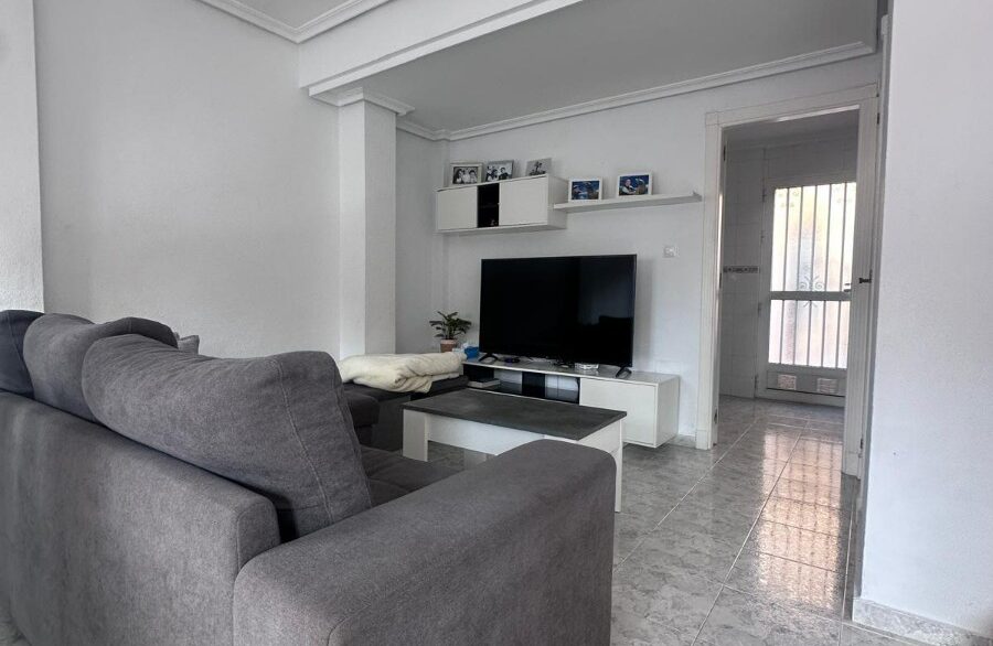 o_1iru7ngfmrsg1m1ims81bk21un32t