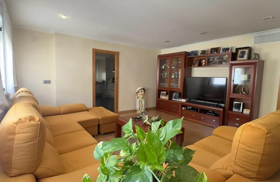 o_1iru8ts021ncd1otj1ni1nsq1b3d2b