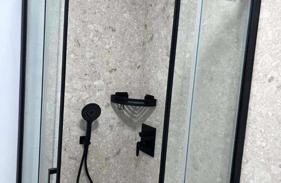 o_1isgq9ftq14u5jhr1hmj1m2b153k1u