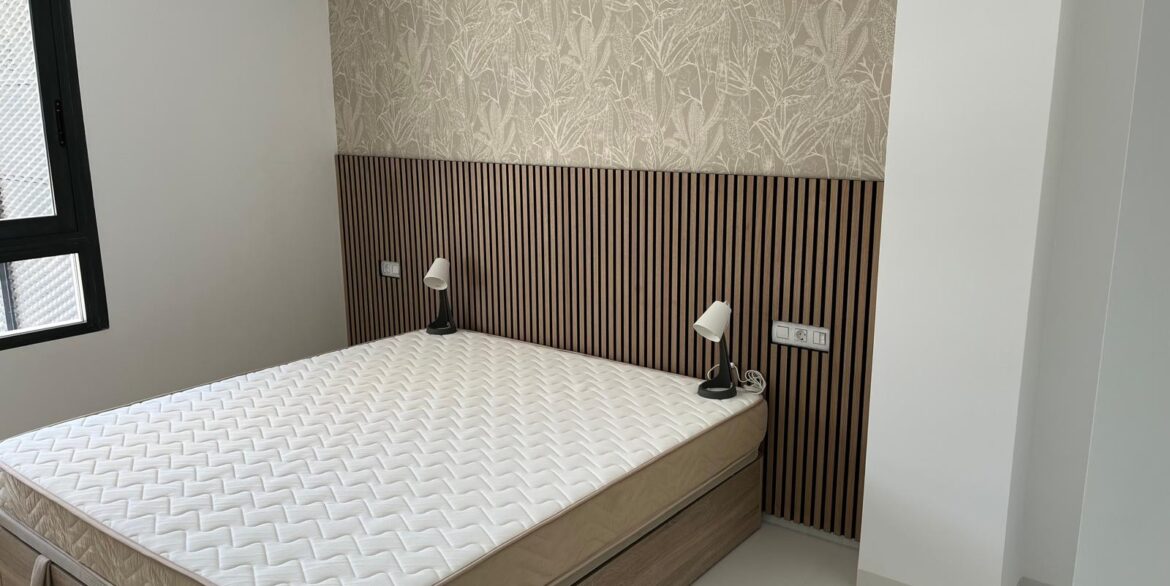 o_1isgq9ftq1lru62etlchu17po21