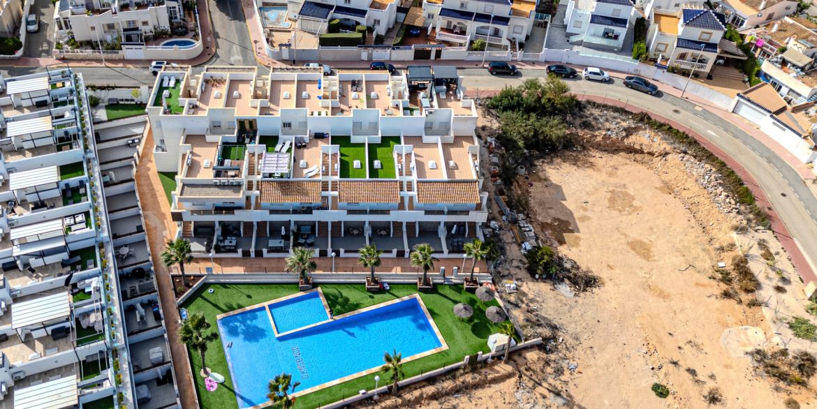 o_1isnk17ut9pm1ve25su1ms61q1j2a