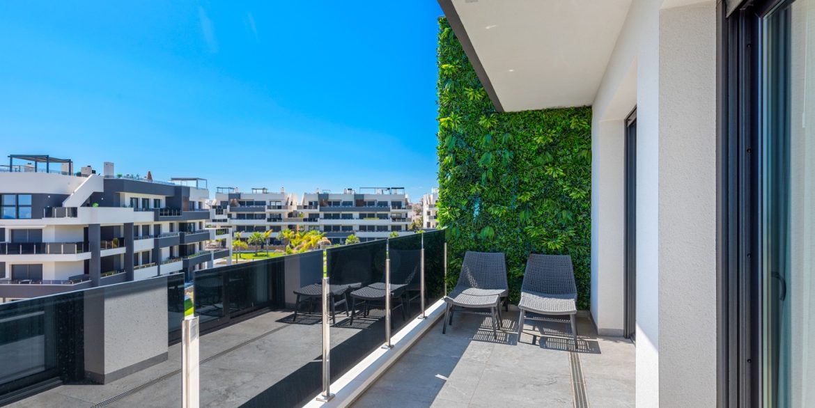 o_1isnlibcl1bg9kk51bjl1dl5dok3v